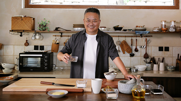美食纪录片导演陈晓卿.jpg